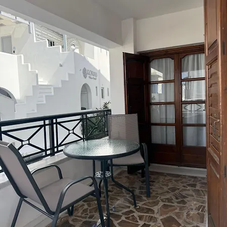 Syrigos Family 80 Sq.m On Naxos Town